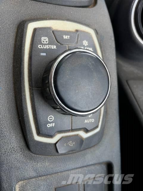 Hyundai HX 140 L Escavadeiras de esteiras