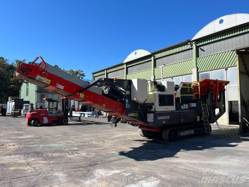 Sandvik QJ 241 Britadores móveis