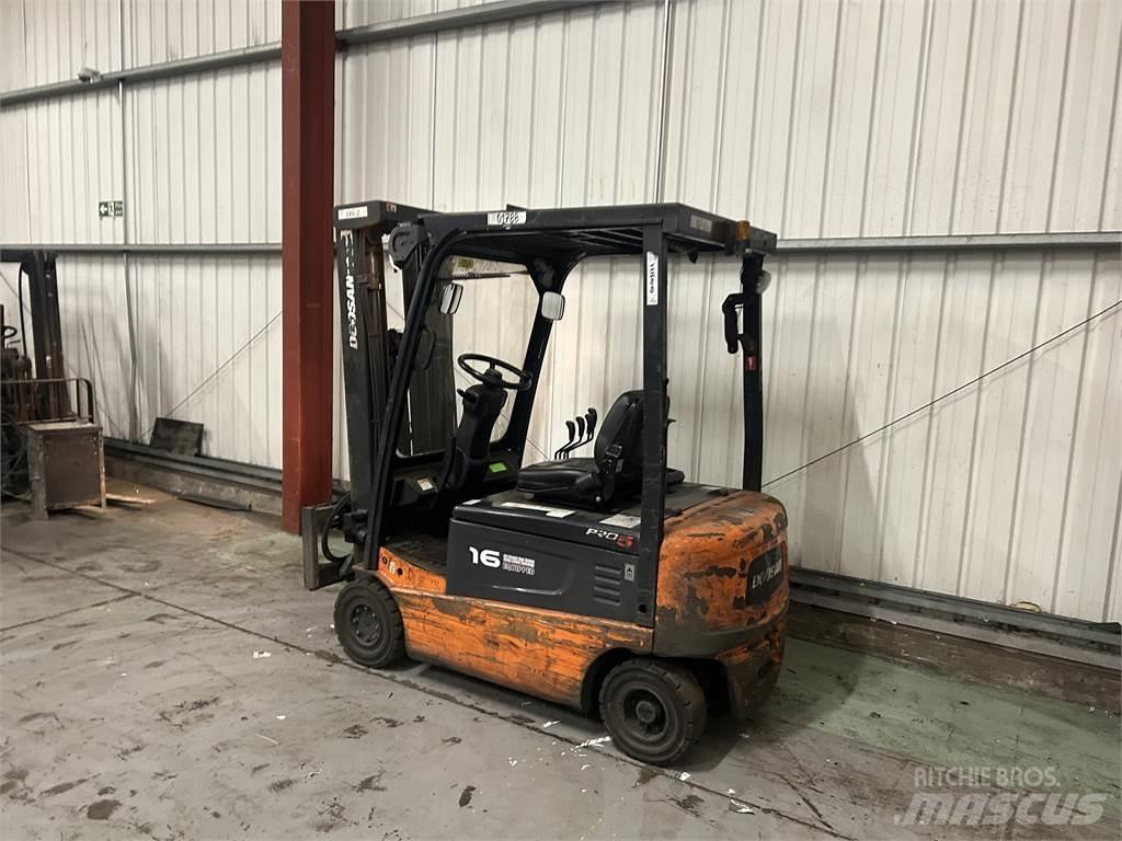 Doosan B16X-5 Empilhadores eléctricos
