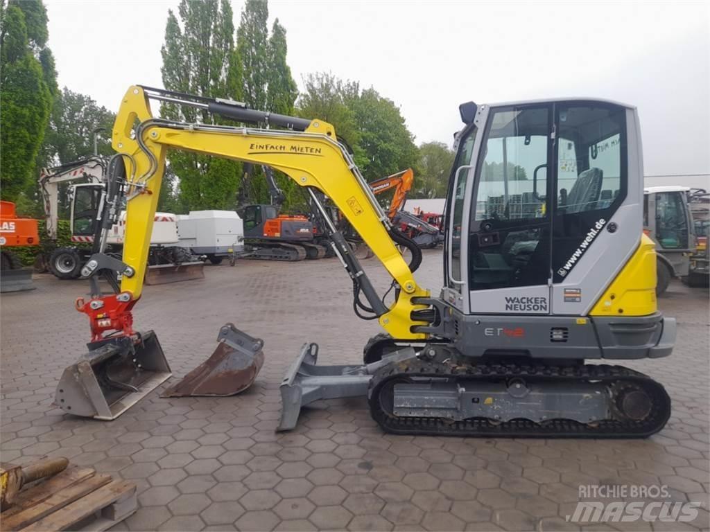 Neuson ET42 Miniescavadeiras