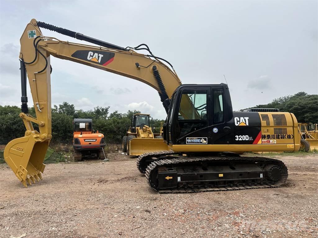 CAT 320D2L Escavadeiras de esteiras