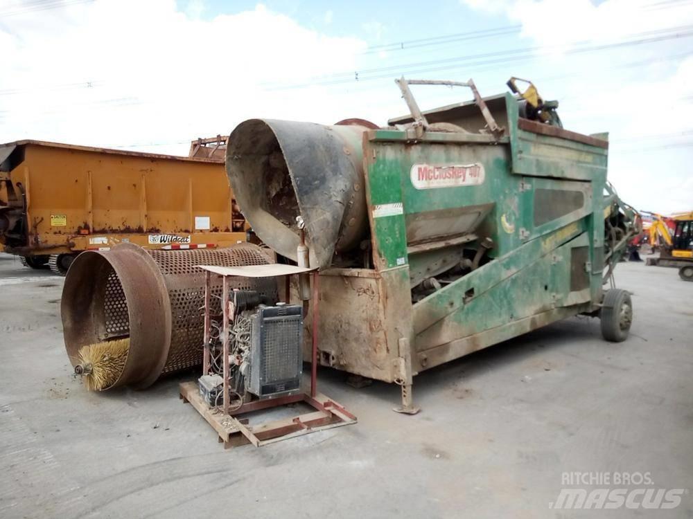 McCloskey 407R Crivos móveis