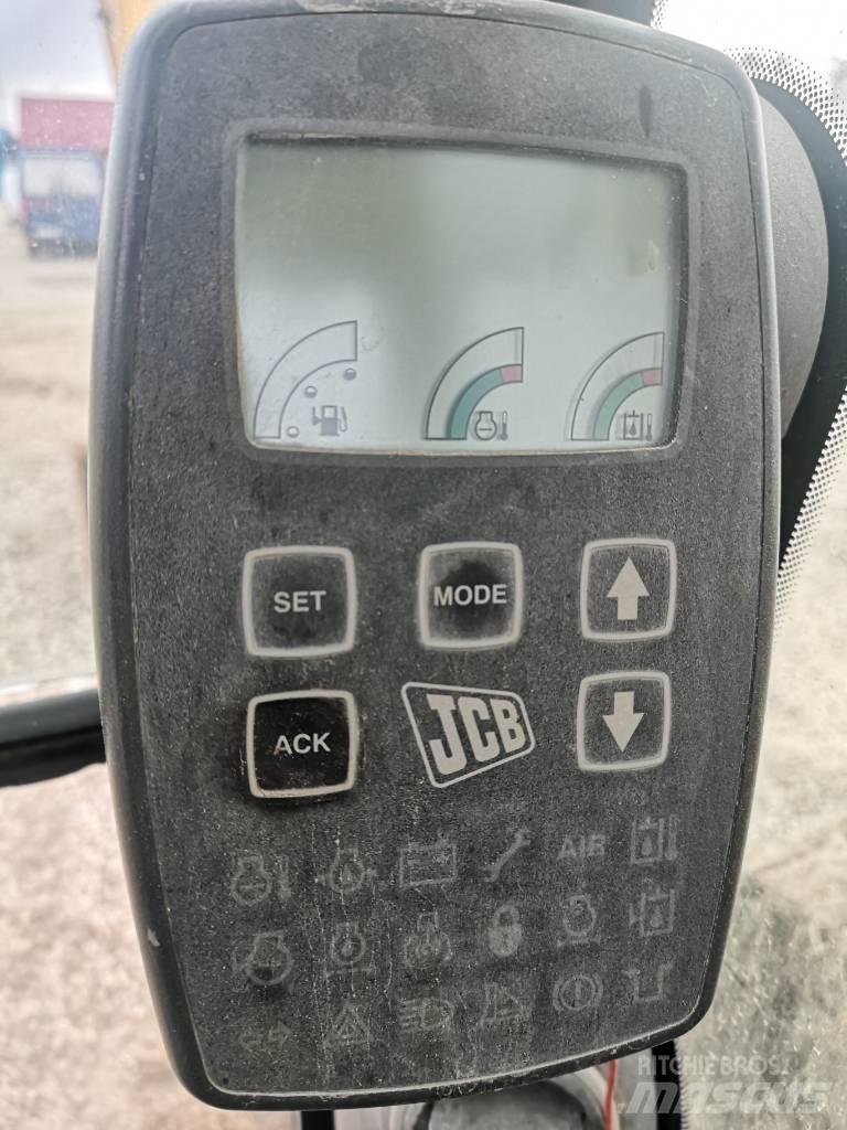 JCB JS 220 Escavadeiras de esteiras