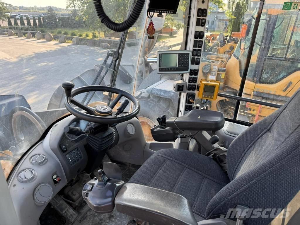 Volvo L 220 H Carregadeiras de rodas