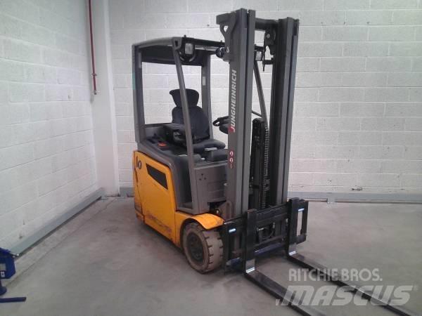 Jungheinrich EFG 215 Empilhadores eléctricos
