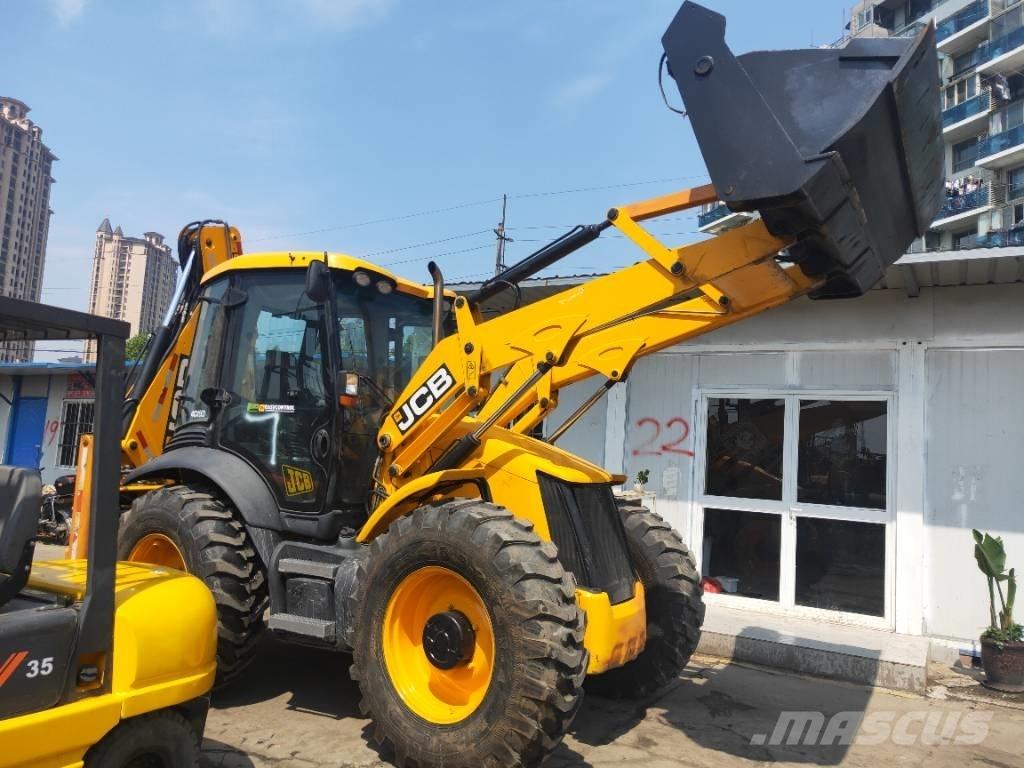 JCB 4CX Retroescavadeiras