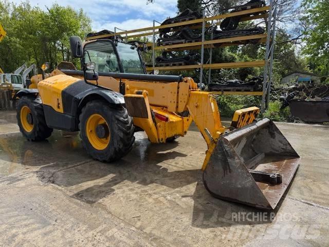 JCB 540-140 Manipulador telescópico