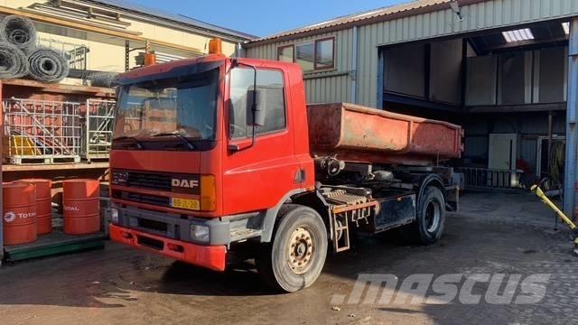 DAF CF 65.210 Caminhões de caixa fechada