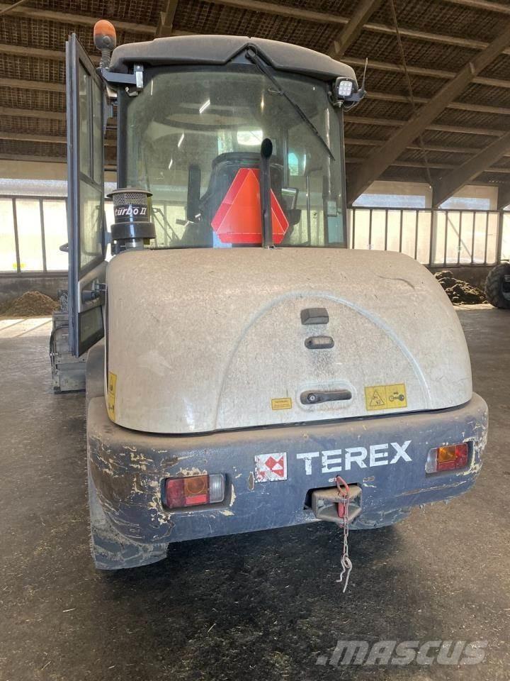 Terex TL65 Carregadora multifunções