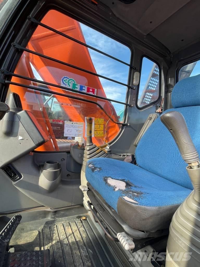 Hitachi ZX 240 Escavadeiras de esteiras