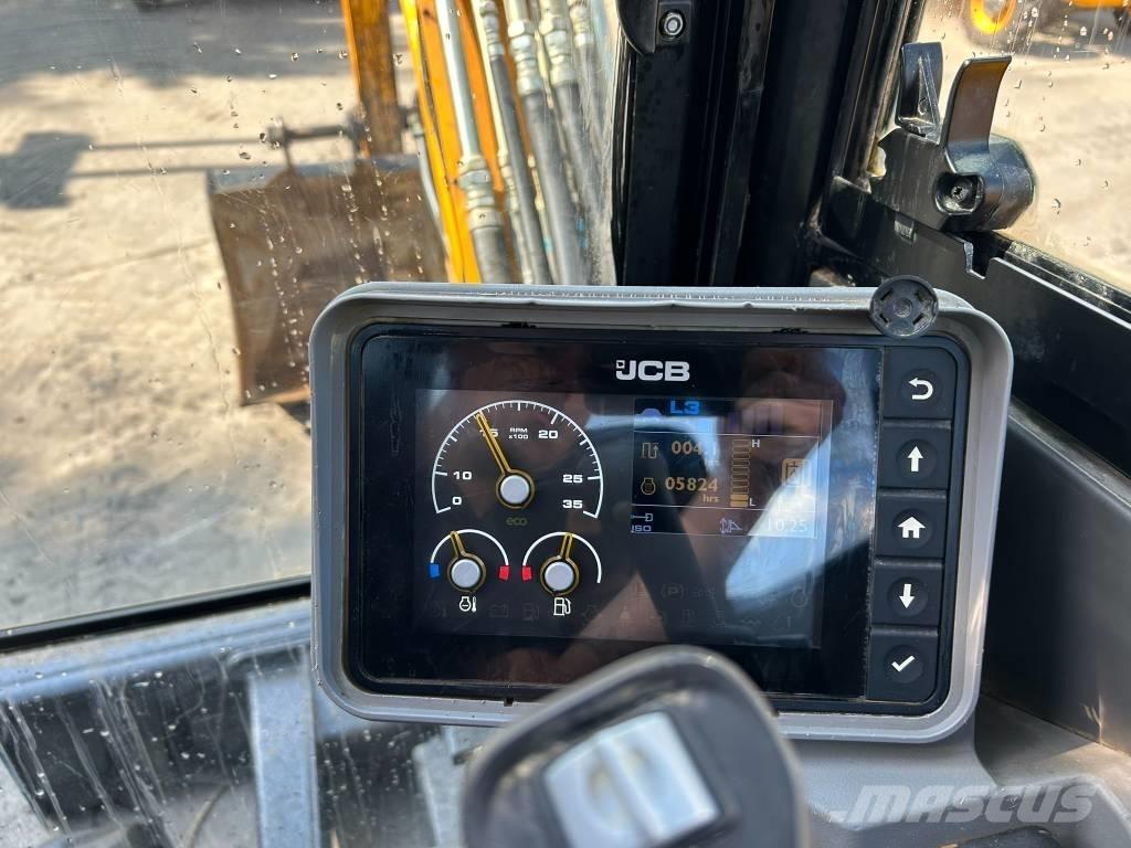 JCB 48 Z-1 Miniescavadeiras