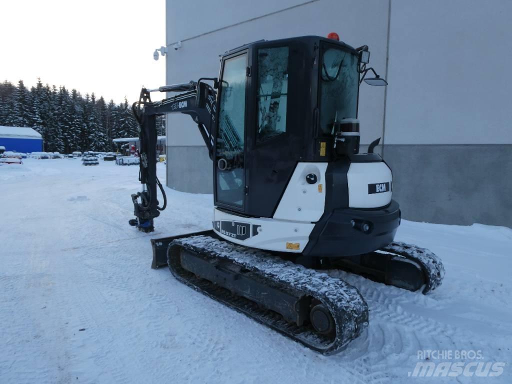 ECM ES 57 ZT Miniescavadeiras