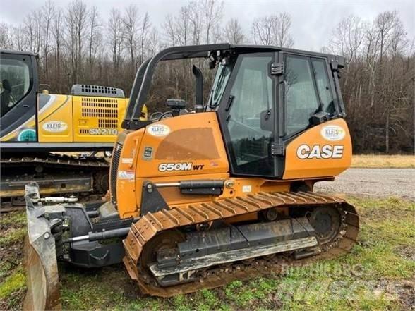 CASE 650M WT Dozers - Tratores rastos