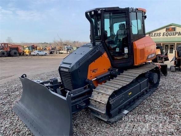 Develon DD100 Dozers - Tratores rastos