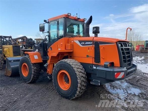 Doosan DL220-5 Carregadeiras de rodas
