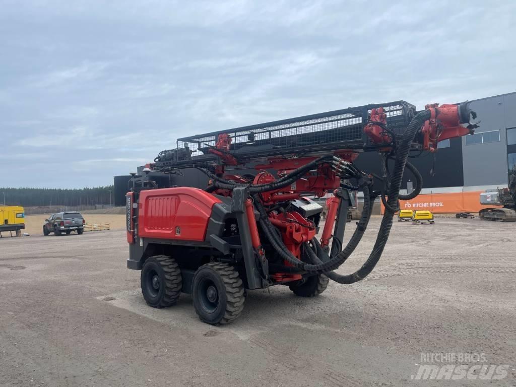 Sandvik DC300Ri Perfuradoras de superfície