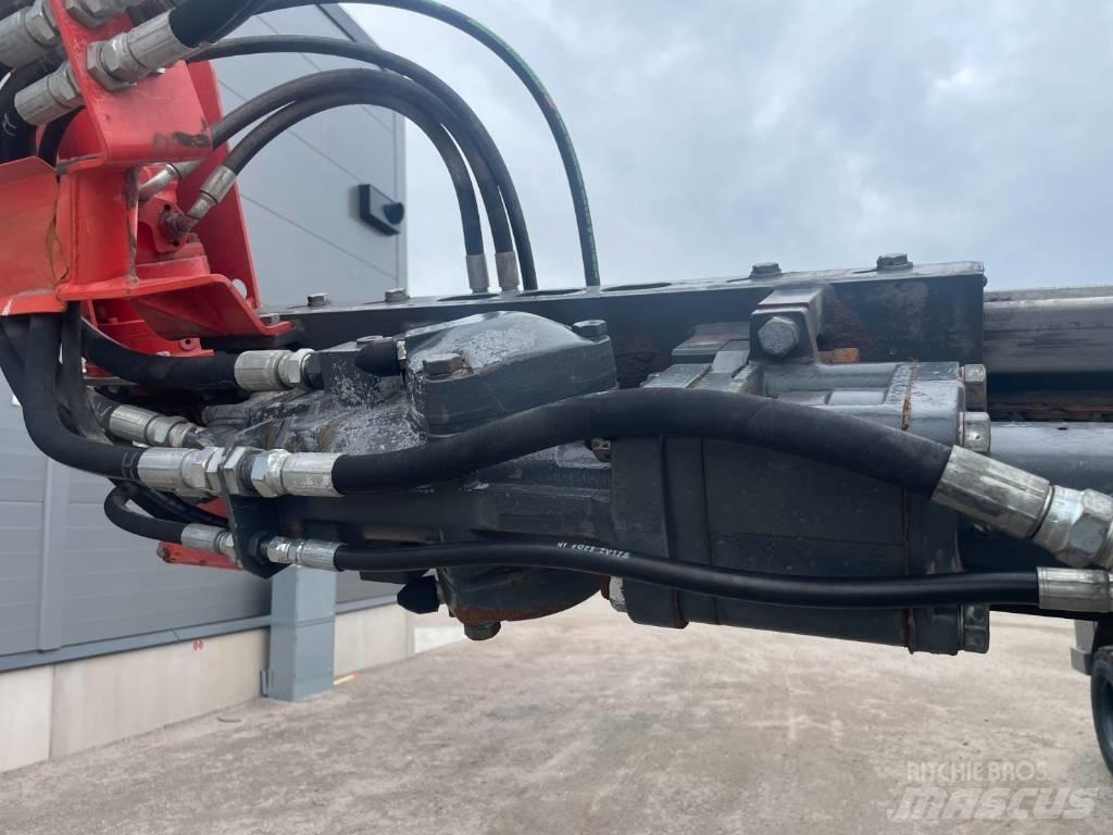 Sandvik DC300Ri Perfuradoras de superfície