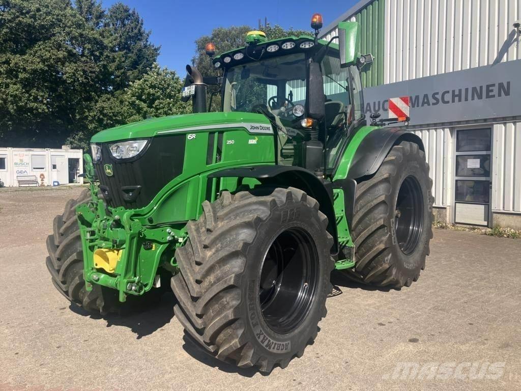 John Deere 6R250 Tratores Agrícolas usados