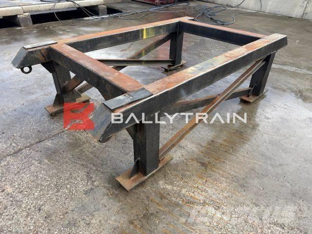  Work Benches Britadeiras