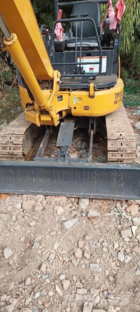 Komatsu PC35 Miniescavadeiras