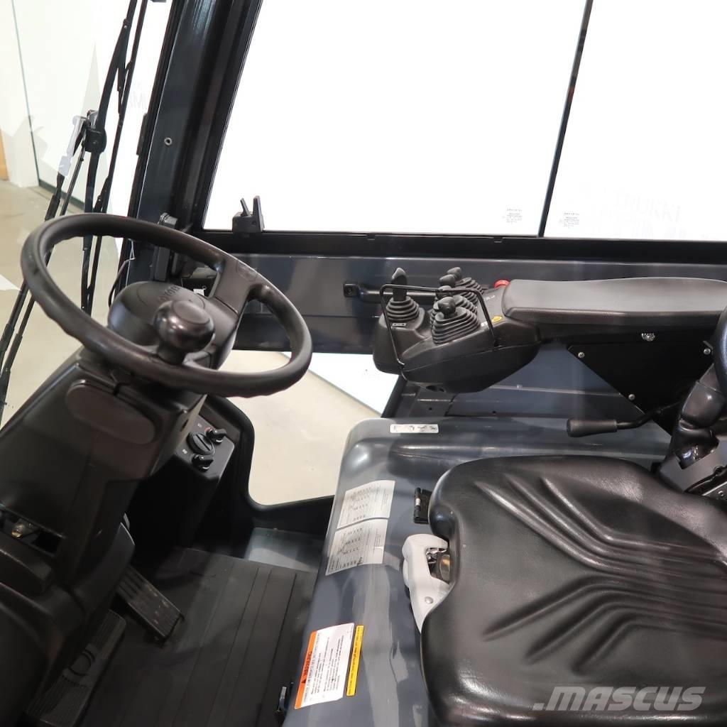 Toyota 8FBMT25 Empilhadores eléctricos