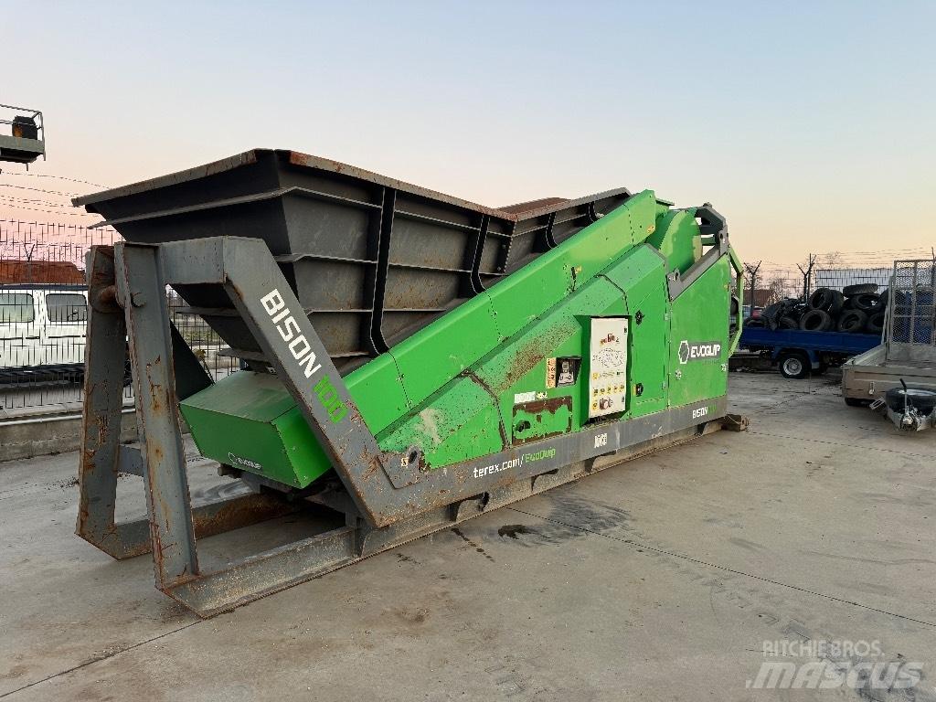 Terex Bison 100 Britadeiras