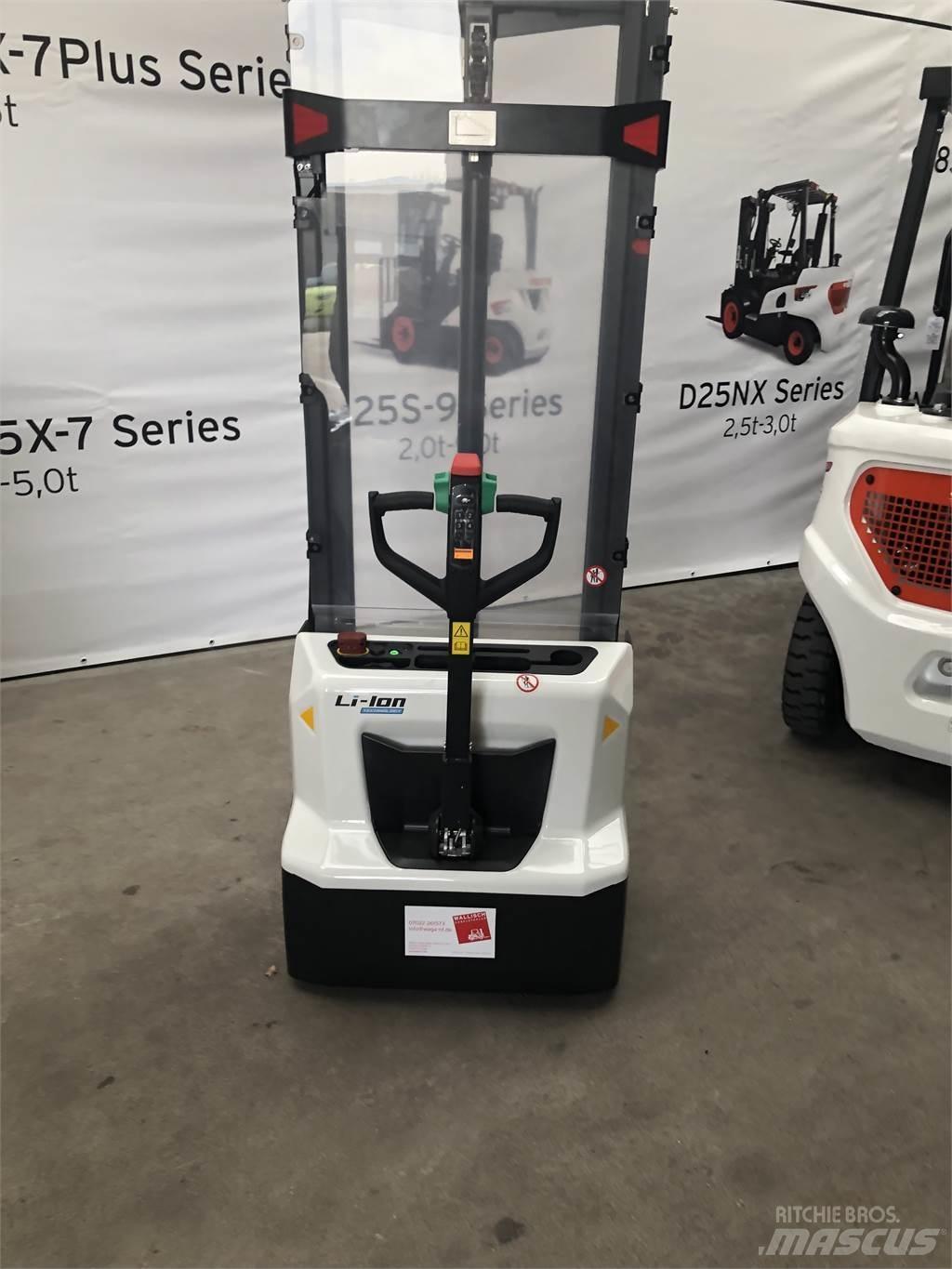 LSM LSM12N Empilhador para operador externo
