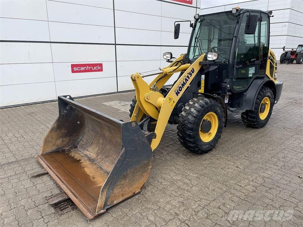 Komatsu WA70M-8EO Carregadora multifunções