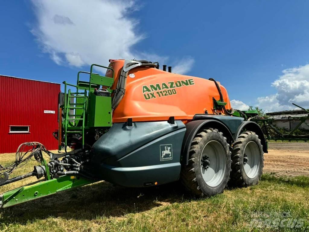 Amazone UX 11200 Pulverizadores rebocados