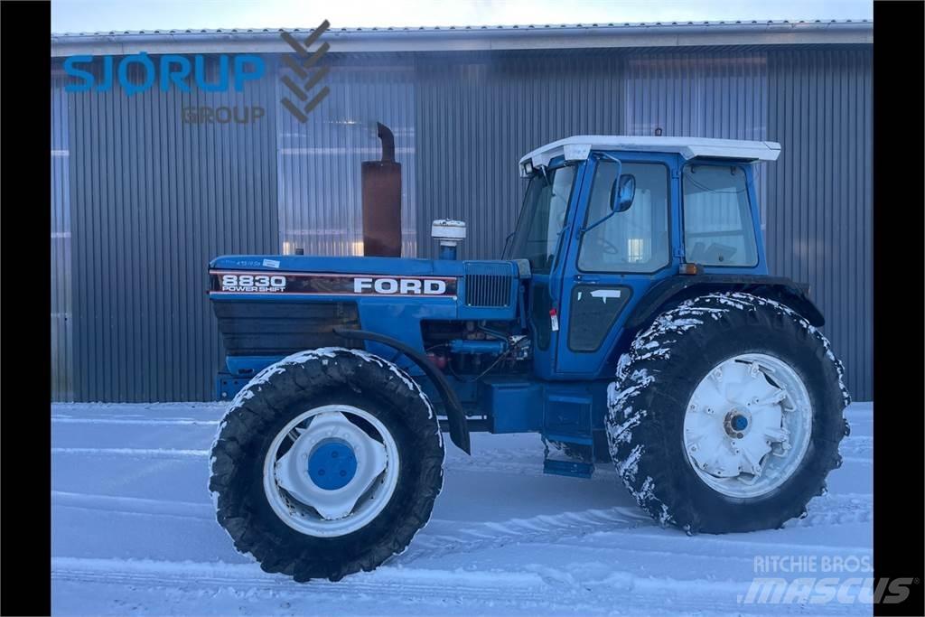 Ford 8830 Tratores Agrícolas usados