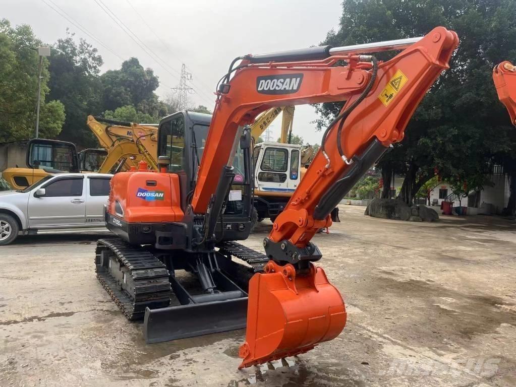 Doosan DX55-9C Miniescavadeiras