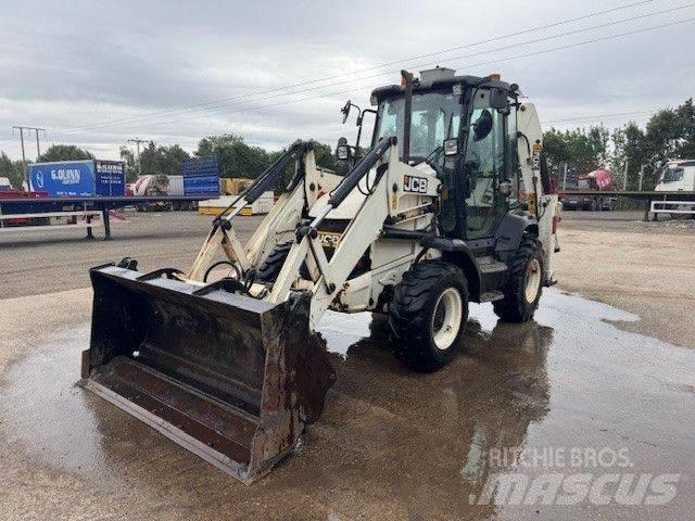 JCB 3CX Compact Retroescavadeiras