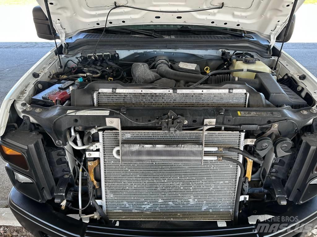 Ford F 250 SD Pick up de caixa aberta