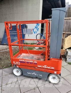 SkyJack SJ 12 Elevadores de tesoura
