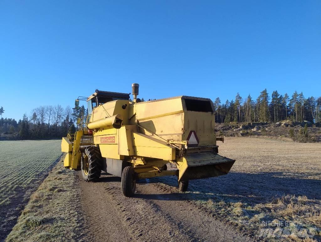 New Holland 8030 Ceifeiras debulhadoras