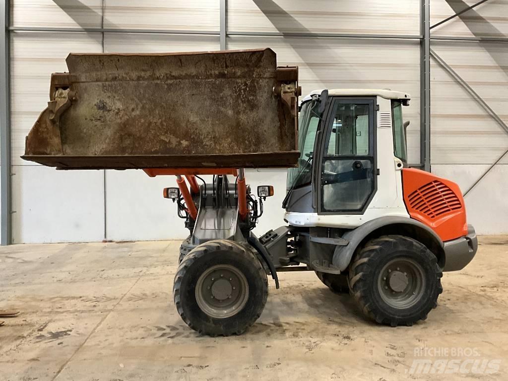 Atlas 75 S Carregadeiras de rodas