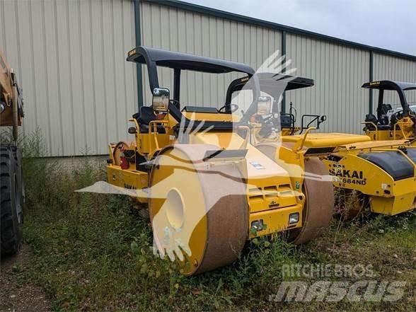 Sakai R2H-4 Cilindros Compactadores monocilíndricos