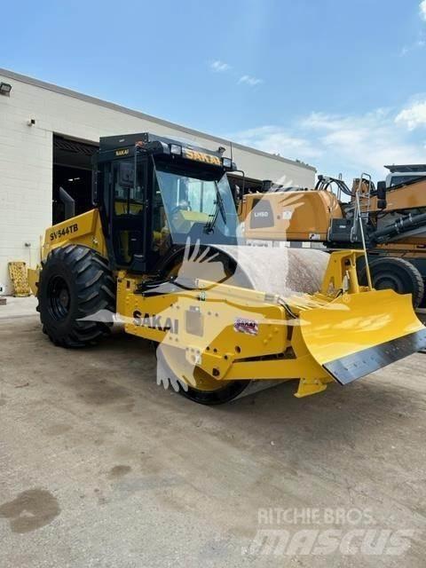 Sakai SV544TB Cilindros Compactadores monocilíndricos