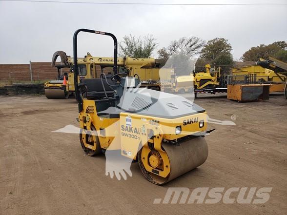Sakai SW300-1 Cilindros Compactadores monocilíndricos
