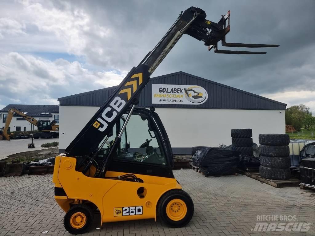 JCB TLT 25 D Manipulador telescópico
