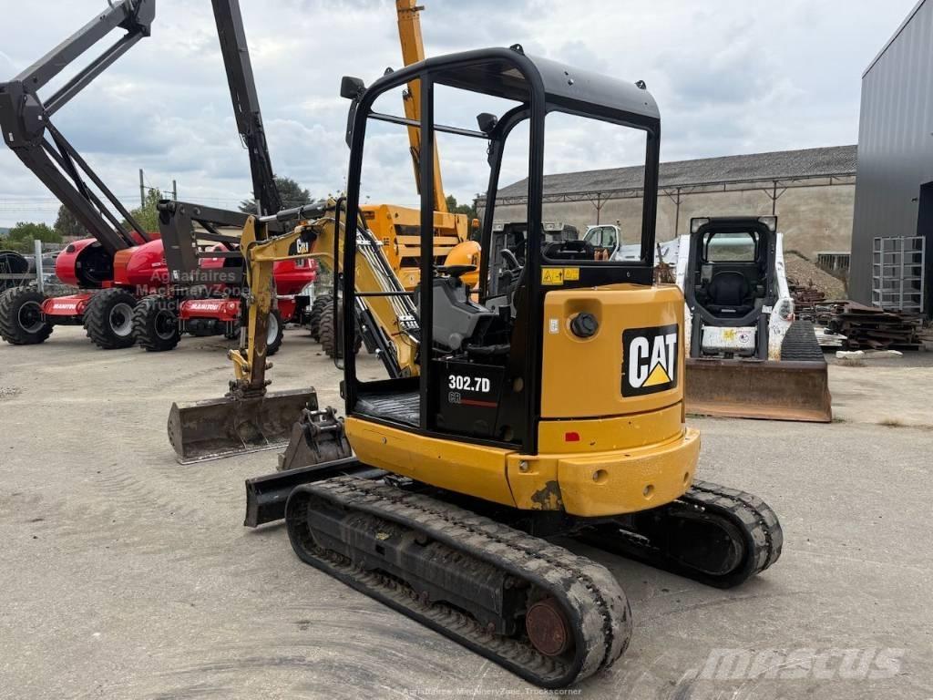 CAT 302.7 CR Miniescavadeiras
