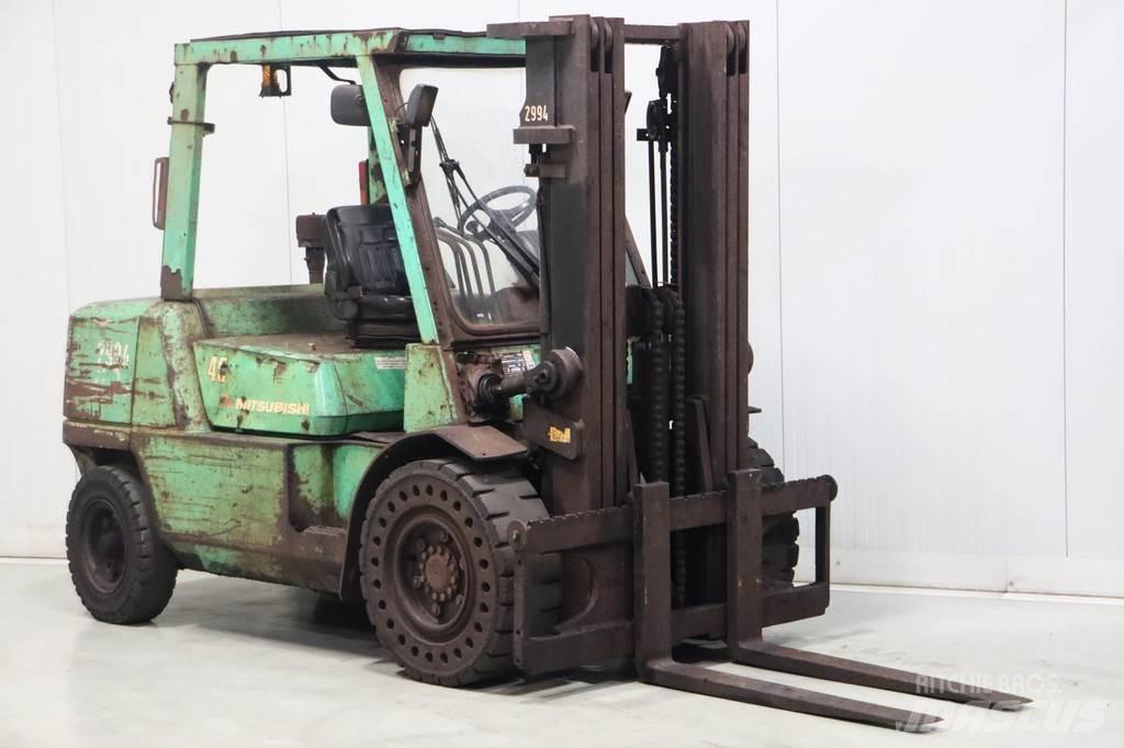 Mitsubishi FD45K2 Empilhadores Diesel