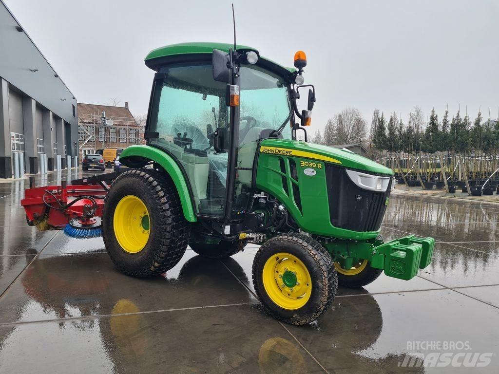 John Deere 3039R Tratores Agrícolas usados