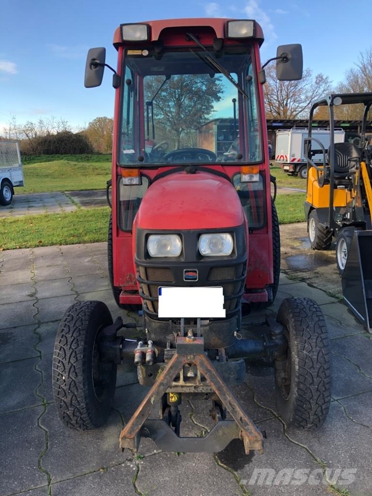 Shibaura ST 330 HST Tractores compactos