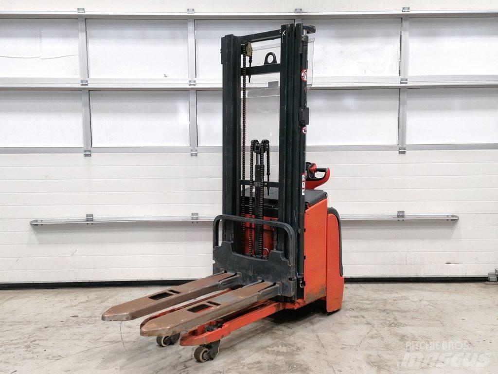 Linde L14I Empilhador para operador externo