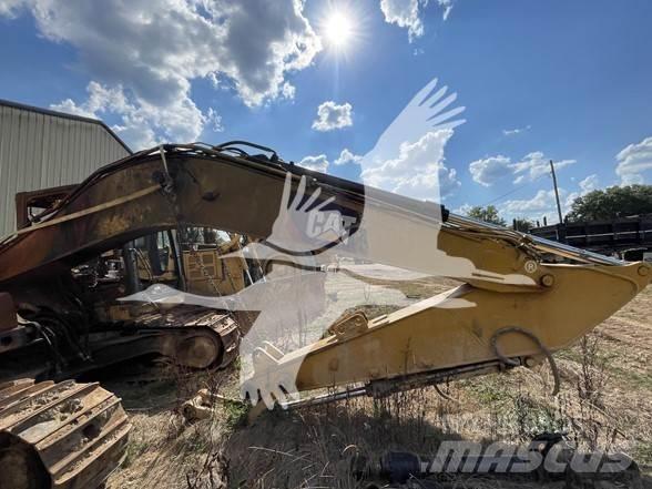 CAT 320 Escavadeiras de esteiras