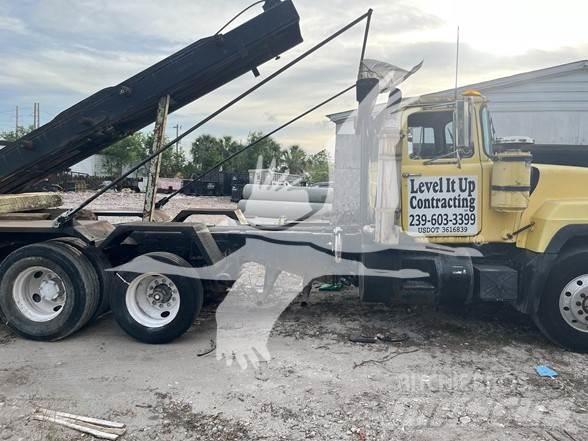 Mack RD688S Camiões de lixo