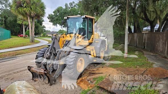Volvo L70G Carregadeiras de rodas