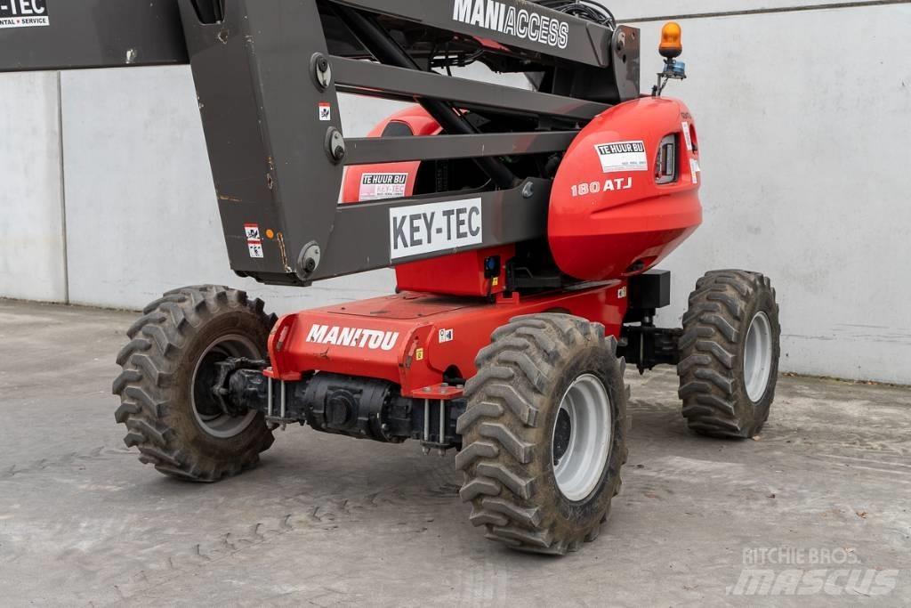 Manitou 180 ATJ Elevadores braços articulados