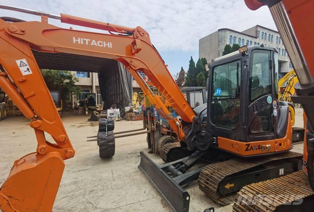 Hitachi ZX 65 Miniescavadeiras